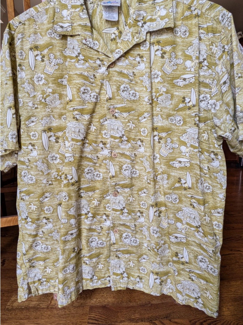 Authentic Disneyland Resort Mickey and Friends Hawaiian Shirt - Green - Large
